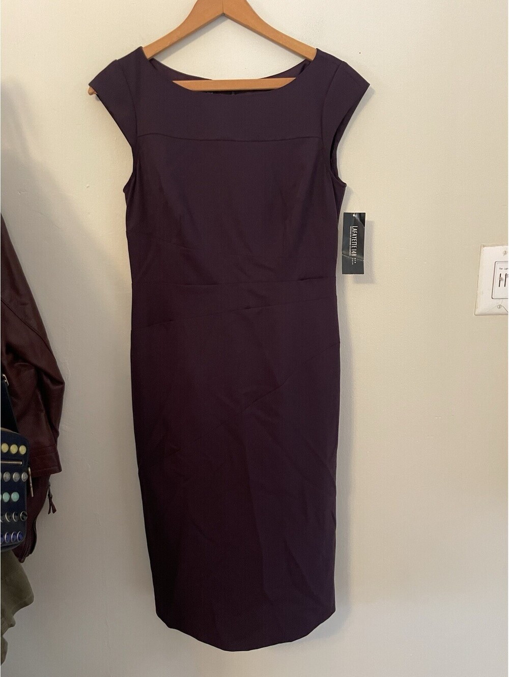 NWT Lafayette 148 New Purple Woo Sheath Dress Office Cap Sleeve Size 2 Bateau
